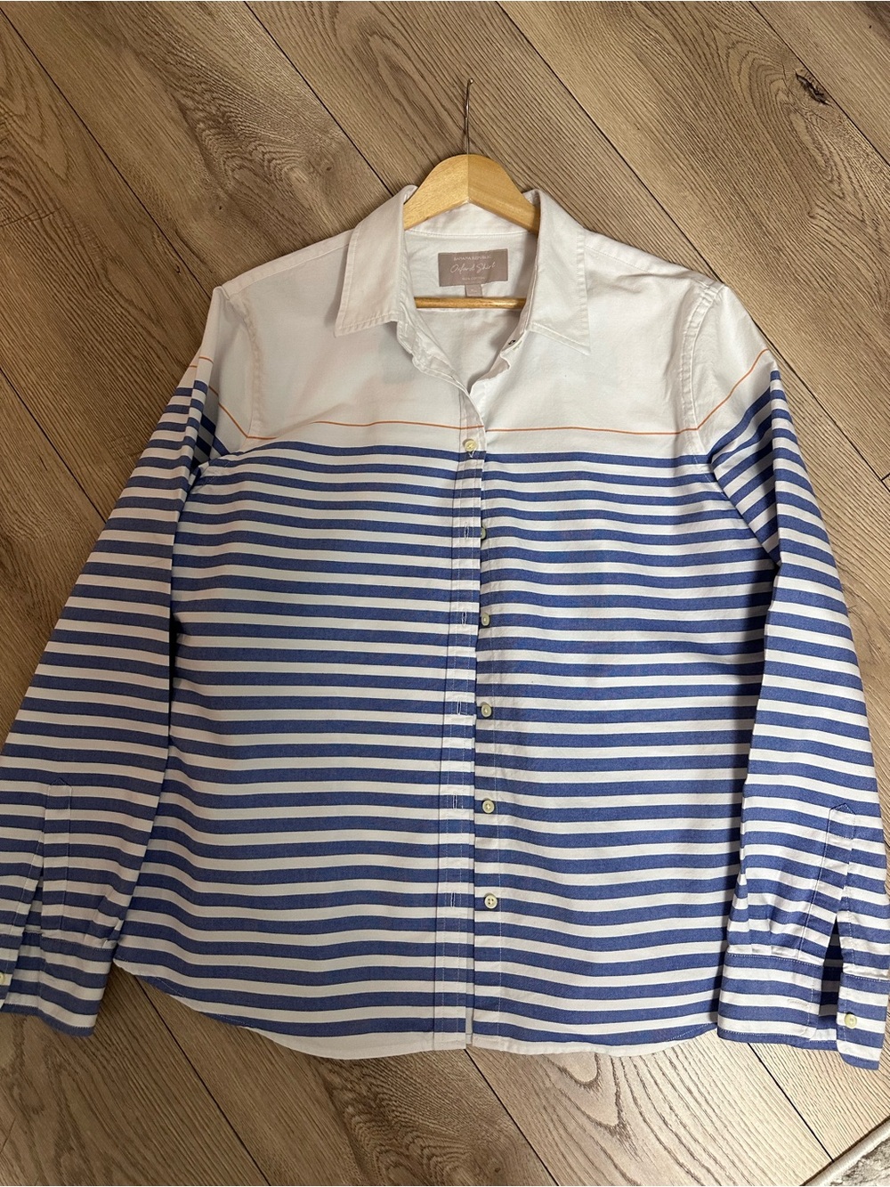 Banana Republic White and Blue Striped Button-Down Shirt